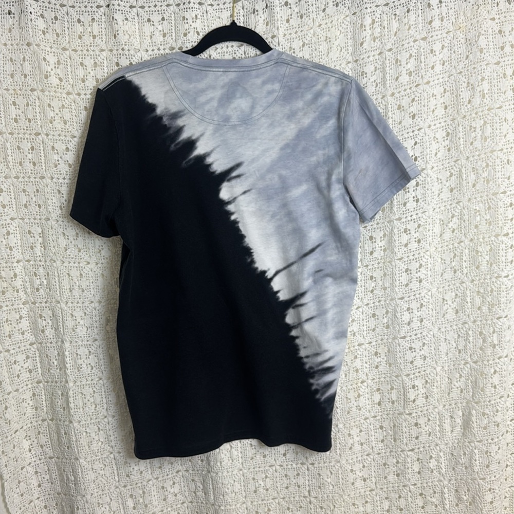 Hollister Men's 100% Cotton Black, White, and Blue Tie-Dye Tee - Picture 3 of 3